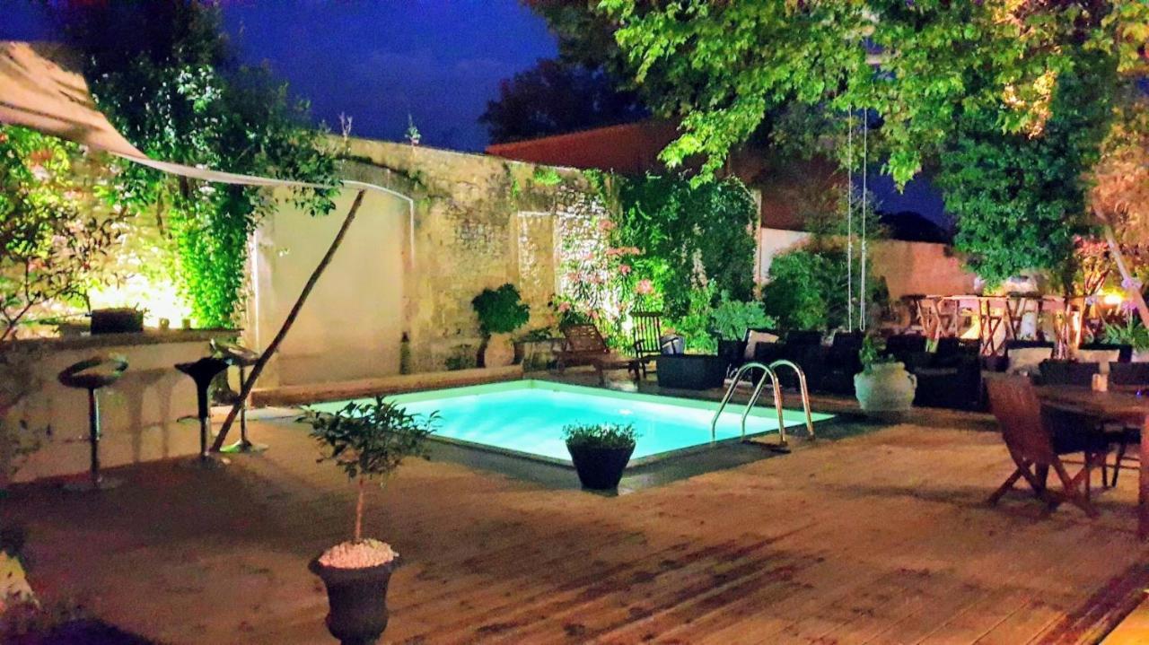 Le 4 Feuilles En.Camargue Hotel Bernis Ngoại thất bức ảnh